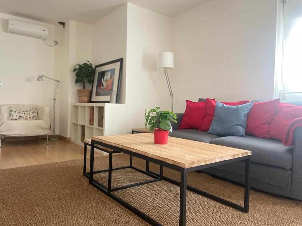 Eva Recommends Plaza Del Museo Apartment Seville Luaran gambar