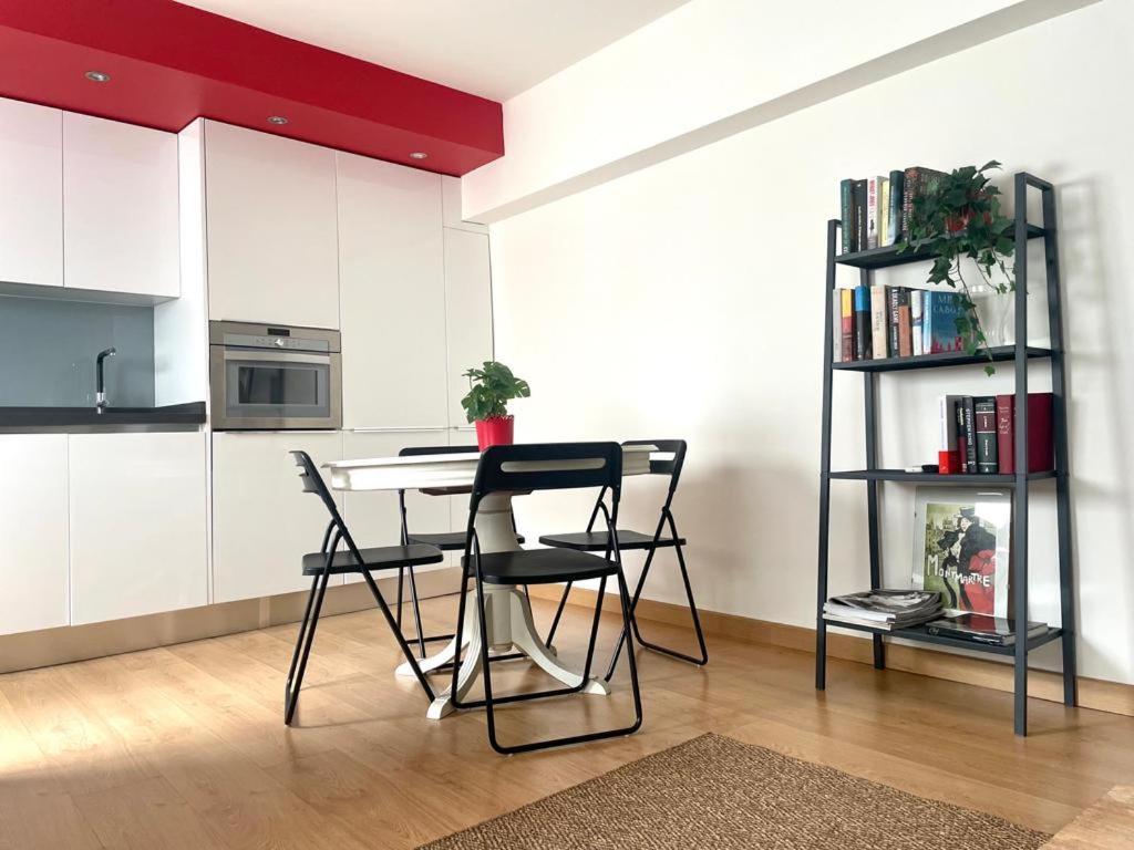 Eva Recommends Plaza Del Museo Apartment Seville Luaran gambar